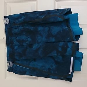 Lululemon special edition Surge short Bold Lines Spray Dye Hawaiian Blue Black